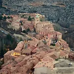 Casa Balcon De Альбаррасин
